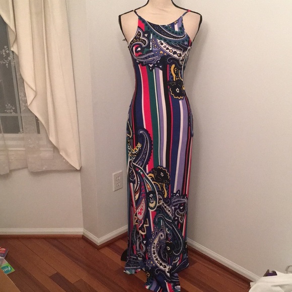 sevengate Dresses & Skirts - Sevengate size Small maxi dress